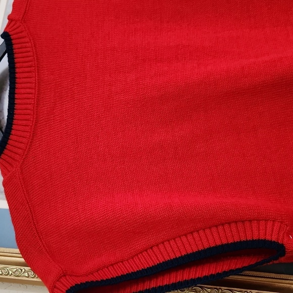 Vintage 100%Virgin Wool Red Sleeveless Vest with Plaid Dog Design Collegaite - Picture 7 of 9